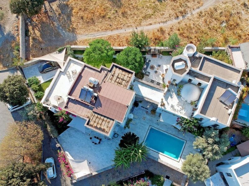 18-Villa-in-Bodrum-with-garden-for-sale-2238