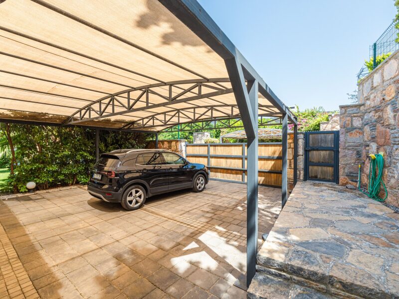 22-Bodrum-Konacik-private-car-park-villa-for-sale-2225