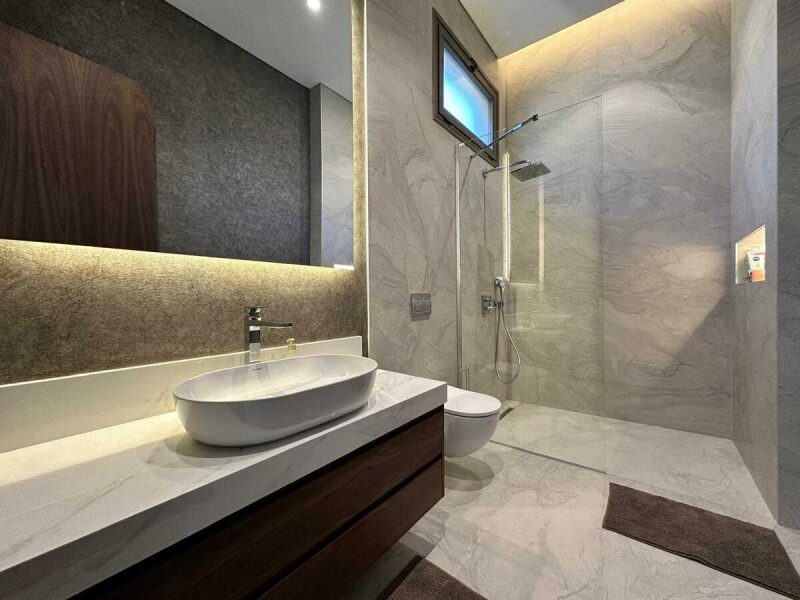 18-Modern-new-brand-villa-for-sale-2337