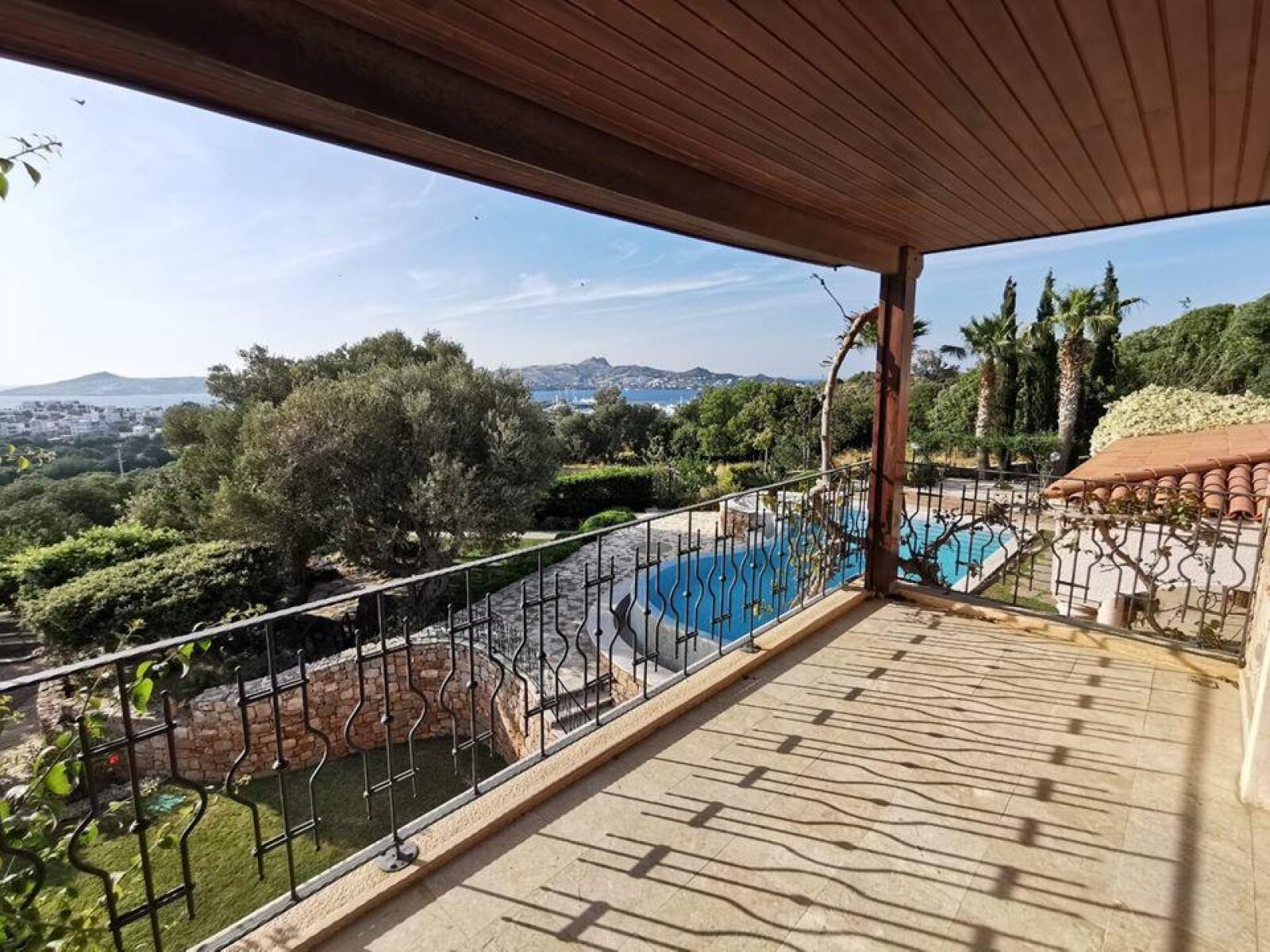 23-Villa-for-sale-with-private-pool-Yalikavak-1001