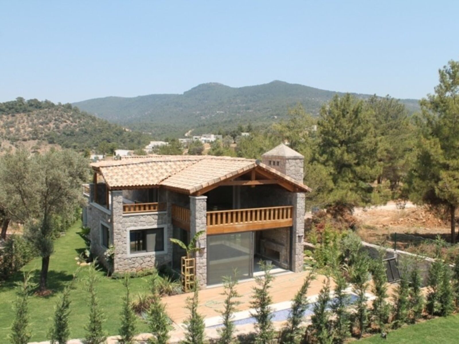 2018-03-Luxury-stone-villa-for-sale-Torba-Bodrum