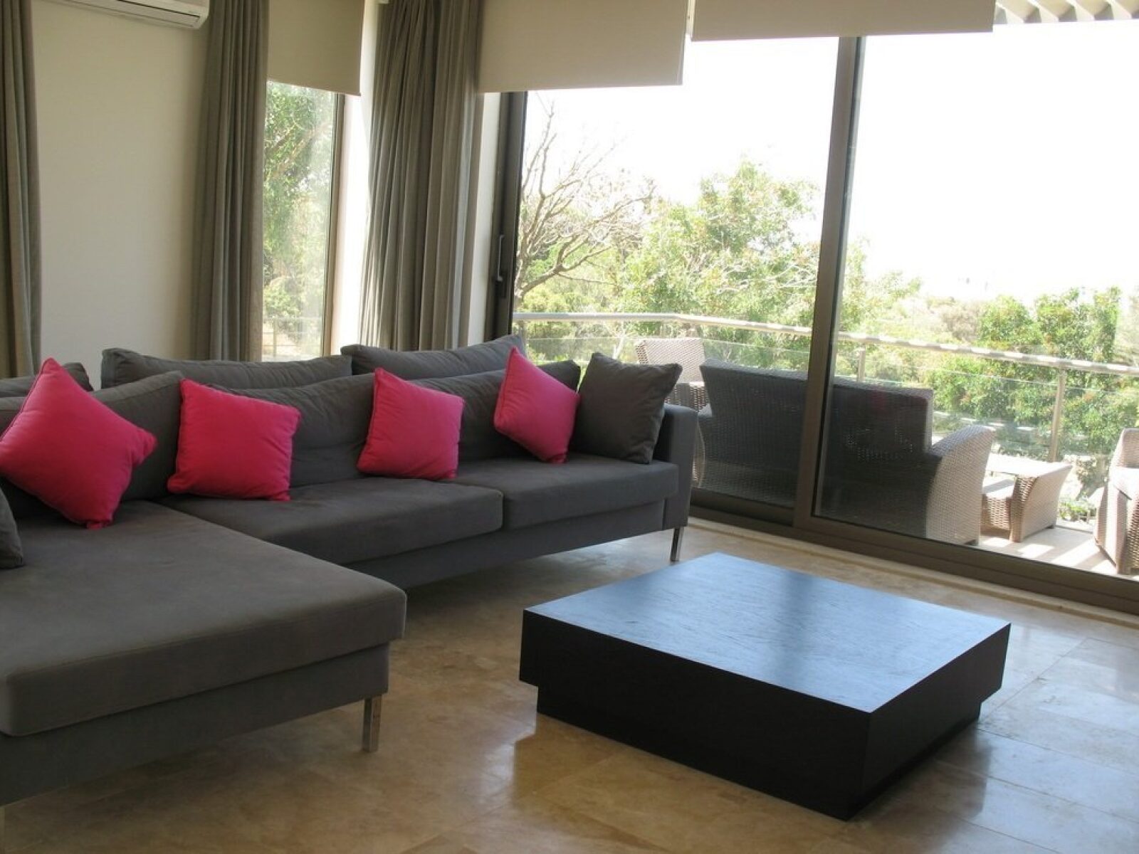 09-Villa-with-Large-living-area-for-sale-Yalikavak-2117