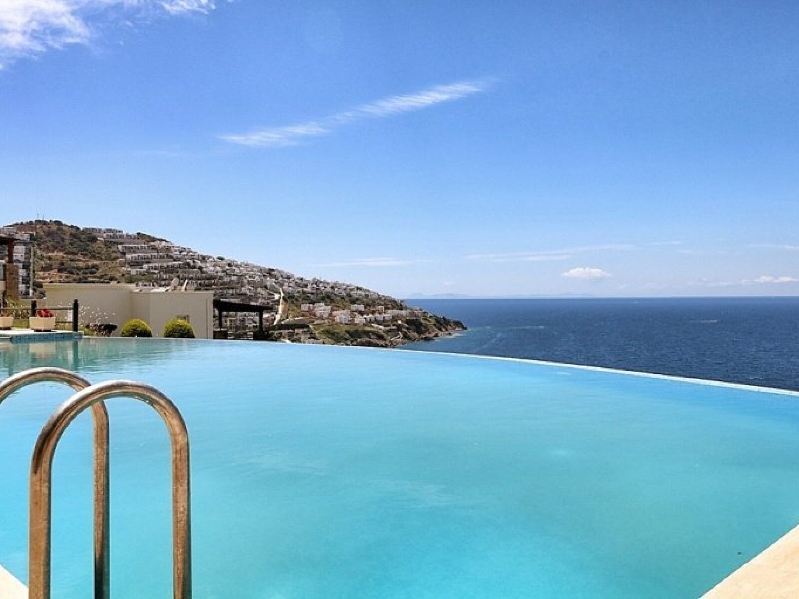 27-Villa-with-infinity-shared-pool-for-sale-in-Yalikavak-2178